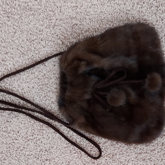 Handbag - Picture 1 of 3